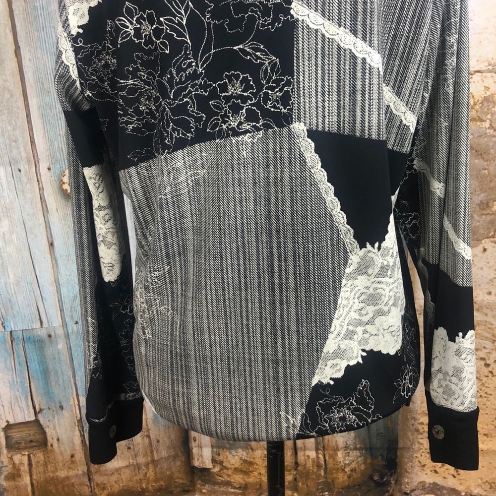 Francesca Rose Medium Floral Top - Picture 6 of 8